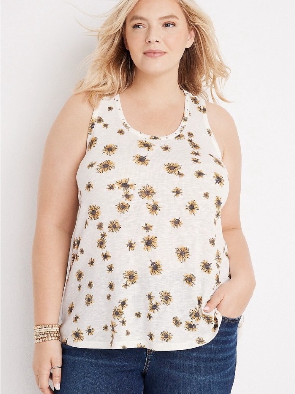 Maurice’s white starlit daisy ribbed racer back tank top size 3X